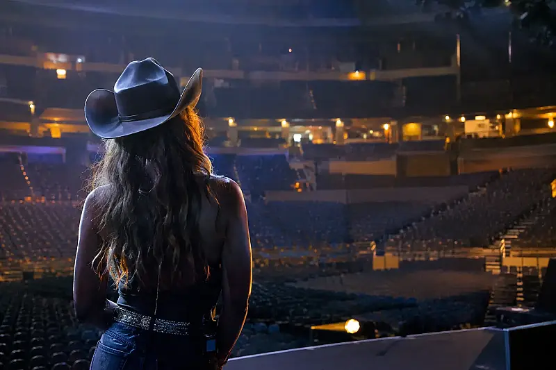 Ella Langley cancels Tulsa concert after a reported security threat