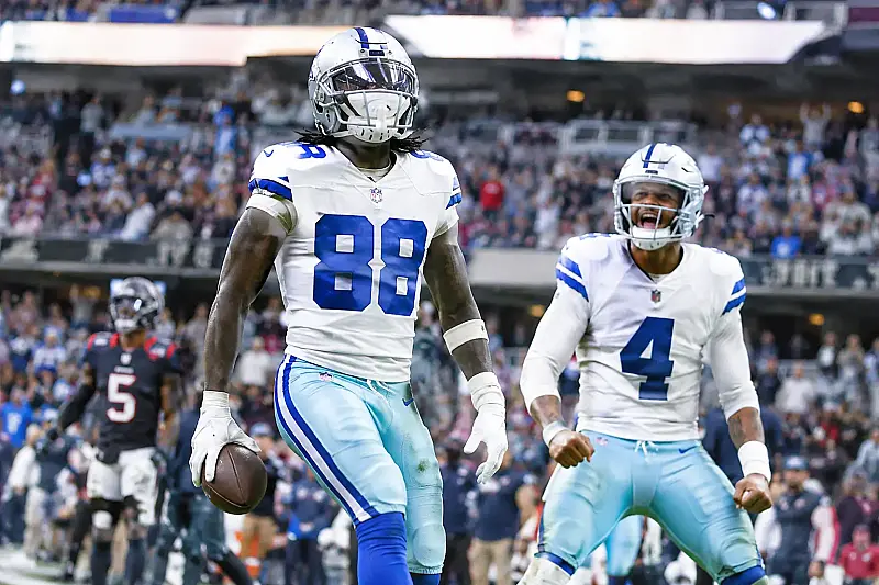 Dallas pulls off a late NFL turnaround