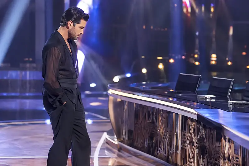 ‘DWTS’ benching Val Chmerkovskiy for a week