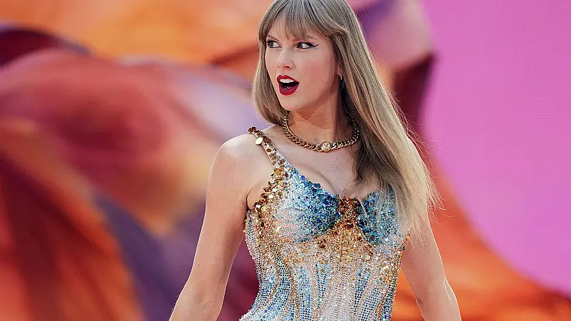 Taylor Swift’s New Single Surges To — And Debuts At — No. 1