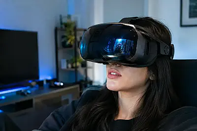 Pimax Crystal Pro Promises Wireless PC VR Without Shrinking the Image